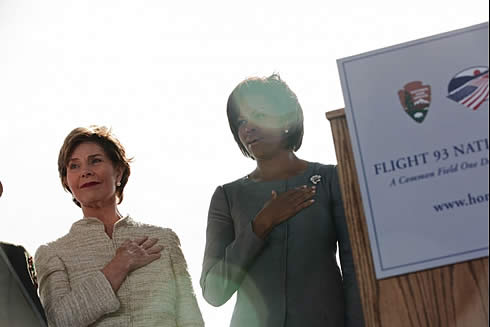 Laura Bush and Michelle Obama