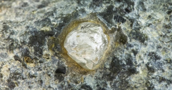 Diamond containing water