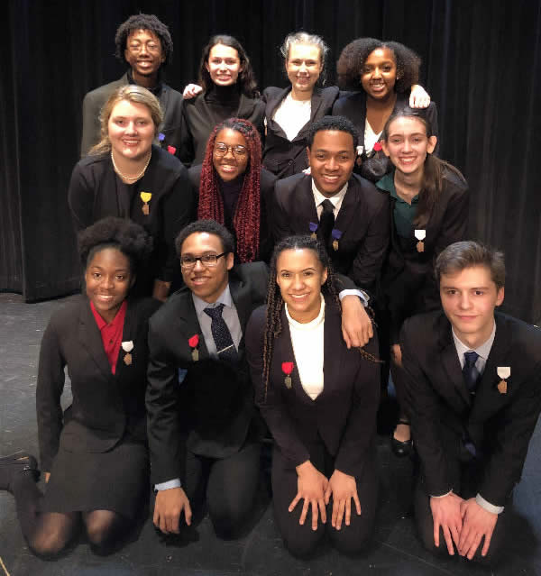 Marian Catholic Speech team advancing to regionals