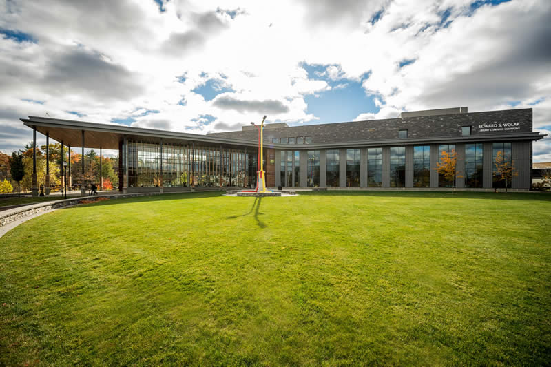 Cynthia Gray, Edward S. Wolak Library at Southern New Hampshire University, SNHU