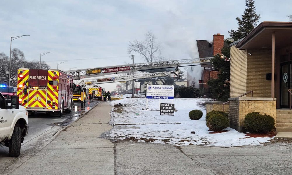 firefighters battle structure fire in Chicago Heights
